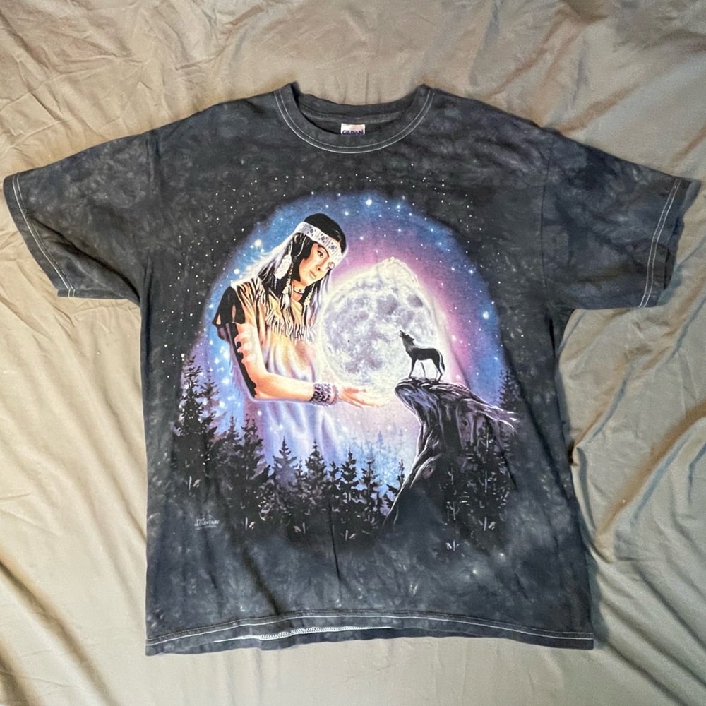 Vintage The Mountain Native American Indian Princess/Wolf Tie dye Large